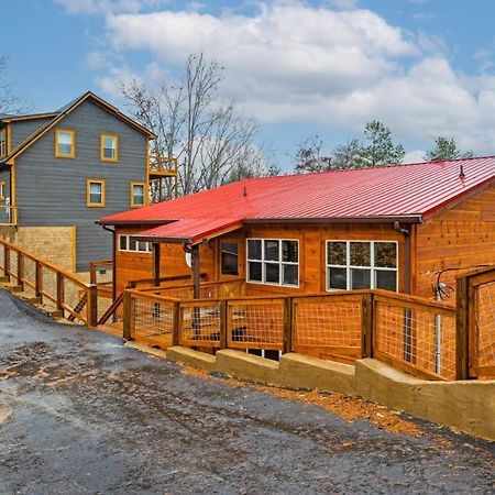 Cedar Splash - Private Pool, Hot Tub & Game Room! Sevierville Exterior photo