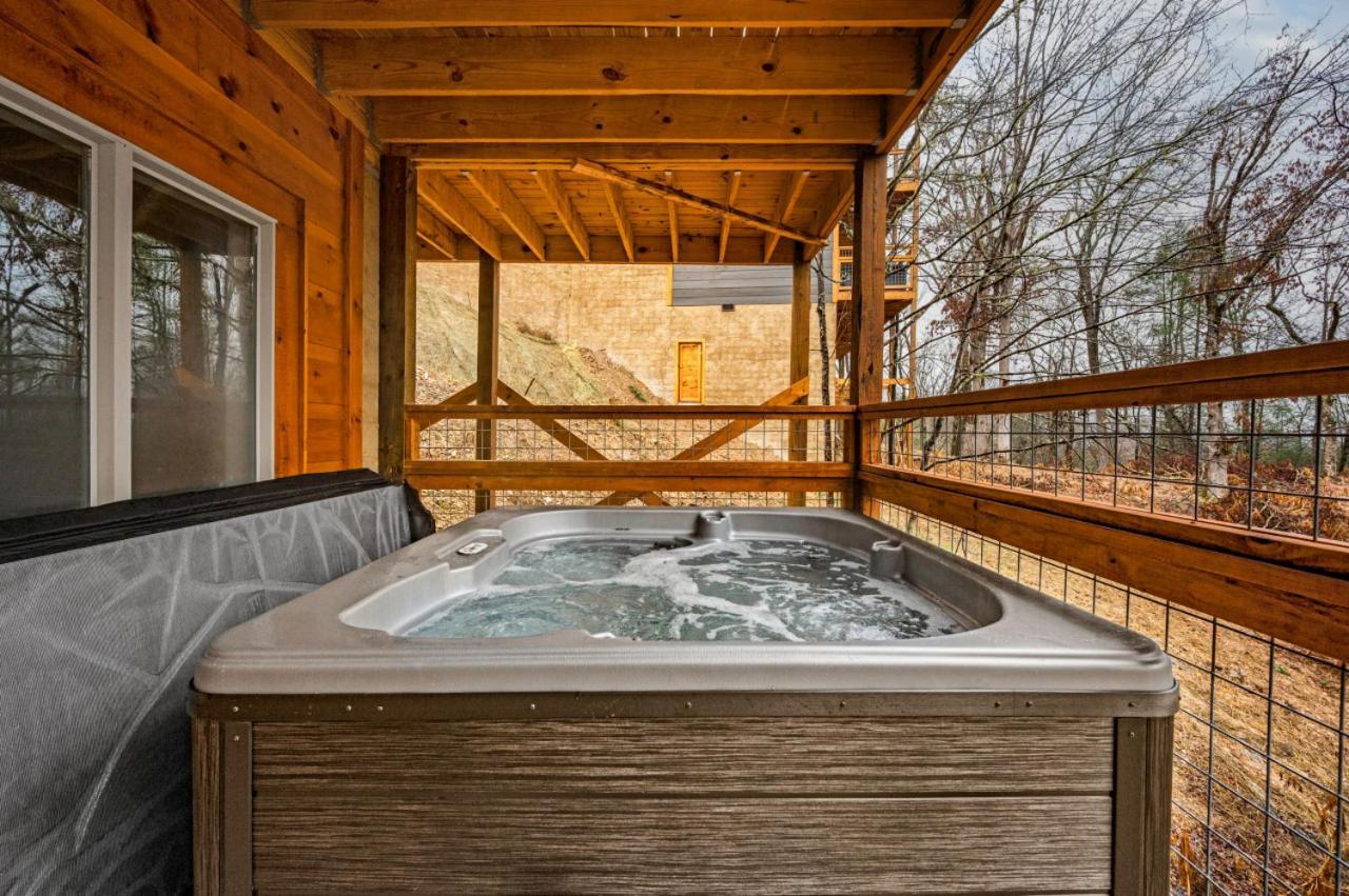 Cedar Splash - Private Pool, Hot Tub & Game Room! Sevierville Exterior photo