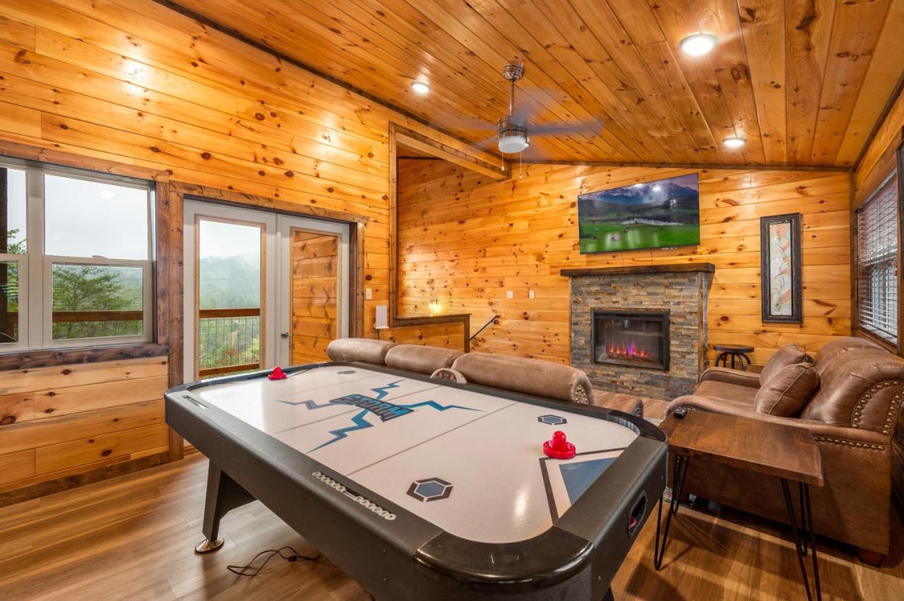 Cedar Splash - Private Pool, Hot Tub & Game Room! Sevierville Exterior photo