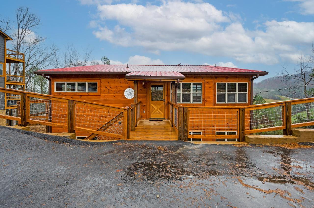 Cedar Splash - Private Pool, Hot Tub & Game Room! Sevierville Exterior photo